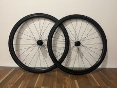 Cestné kolesá Bontrager Paradigm Comp, pevná os, centerlock