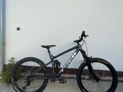 Trek Remedy 8 2021