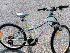 Predám 24&quot; Bicykel Specialized Hotrock