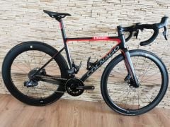 Colnago V3Rs, Sram Force eTap Axs, Giant Slr2 Carbon