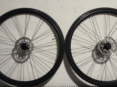 Merida Expert cestné/gravel Disc kolesá