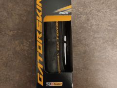 Continental Gatorskin 700x25C plášť, kevlar