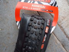 Maxxis Assegai 27.5x2.5 Exo+ Nový