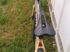 Kellys soot90 flat bar