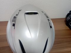 Prodám helmu MET Manta Mips
