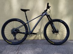 Giant Fathom 2021 M