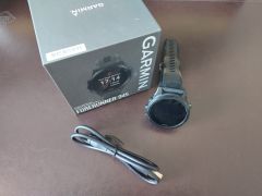 Garmin Forerunner 945 + Garmin drziak