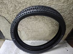 Predám plášte Schwalbe Ice Spiker Pro