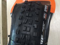 Minion DHF 29x2.5 kevlar