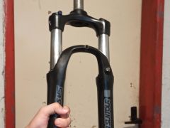 Sr suntour xct 27.5 100mm zdvih