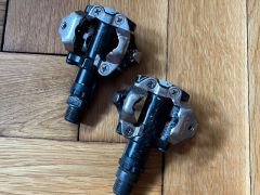 Shimano Pd-M520 nášľapné pedále, čierna