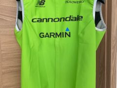 Nova vesta Castelli Cannondale team
