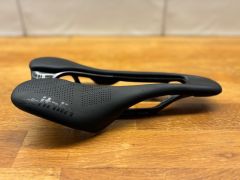 Selle Italia SLR Boost Kit Carbonio Superflow S sedlo, 130 mm