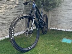 Yt Capra komplet AXS + wattmeter