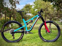 Rocky Mountain Instinct BC Carbon - velmi dobrý stav
