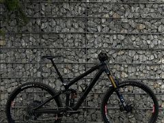 Trek Slash 9.8 Carbon Fox Factory Kashima