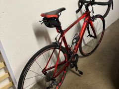 Predám dámsky cestný bicykel Cube Axial GTC WLS (veľkosť 53, karbón)