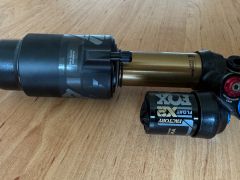 FOX Float X2 Factory 2024, 230x65mm - nový