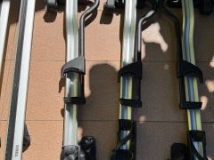 Thule WingBar Evo a 4 x Thule Pro Ride 598