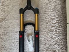 2025 Factory 36 Float GripX2 29 150mm