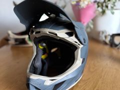 Troy Lee Designs D4 Mips