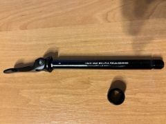 Pevna osa Fox 110x15 axle m14 x p1.5