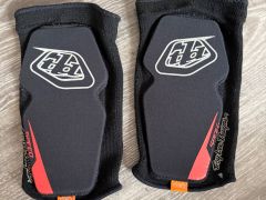 Troy Lee Designs Speed Knee Sleeve chránič kolien, čierna, Xs/Sm