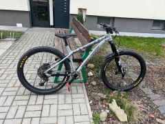 Nukeproof Scout 275