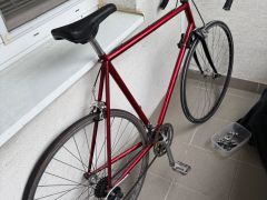 Starý cestný bicykel