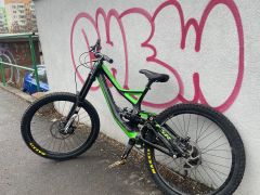 Specialized demo 8