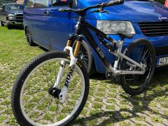 Slopestyle dirt kolo rose the jester 26 L