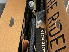 Canyon Spectral CF8 2024