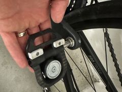 Magped gravel