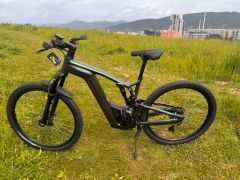 Bergamont Ebike Smart Bosch Sko, Mko, lko a Xlko