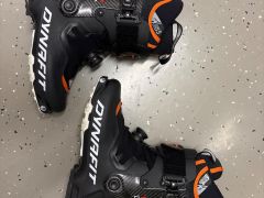 Lyžiarky Dynafit Blacklight 275Mp