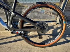 Canyon Neuron CF 8 2023 vel. M, FOX 36, Sram GX Axs, TOP