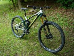 Mondraker Superfoxy 2023, veľkosť M