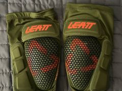 Kolenačky Leatt AirFlex Pro