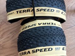 Continental Terra Speed 700x40C ProTection E-25 plášť, Tlr, kevlar, black/creme