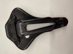 Selle San Marco GrouND CFX Wide sedlo, 155 mm