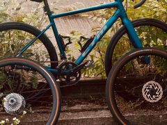 Gravel bike CTM Koyuk 2.0 + cestné kolesá