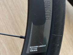 Cestne hlinikove kolesa Fulcrum 818 DB + Plaste + Duse