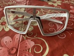 Oakley Sutro okuliare, matte white/Clear to Back Iridium Photochromic