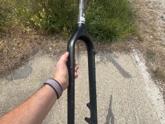 Salsa fargo medium + karbonova vidla