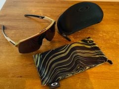 Okuliare Sutro Lite Chrysalis Collection, Prizm Road Black Lenses,  Matte Red Gold Colorshift Frame