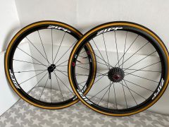 Zipp 202 Firecrest Carbon plášťové kolesá