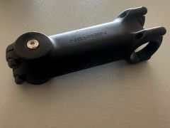 Newmen Evolution SL predstavec