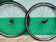 Mavic Aksium