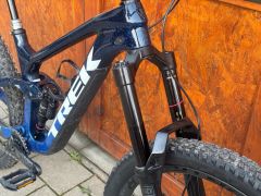 Zľava - Trek Slash 9.9 XX1 AXS ProjectOne