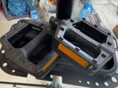 Pedále VP 536  plastové s odrazkami